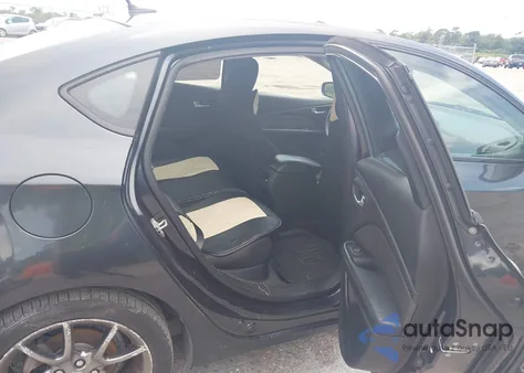 2013 Dodge Dart Sxt z USA, uszkodzony, nr VIN 1C3CDFBA5DD340029